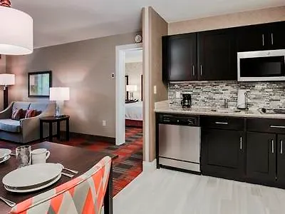 Homewood Suites By Hilton Long Island-Melville Plainview
